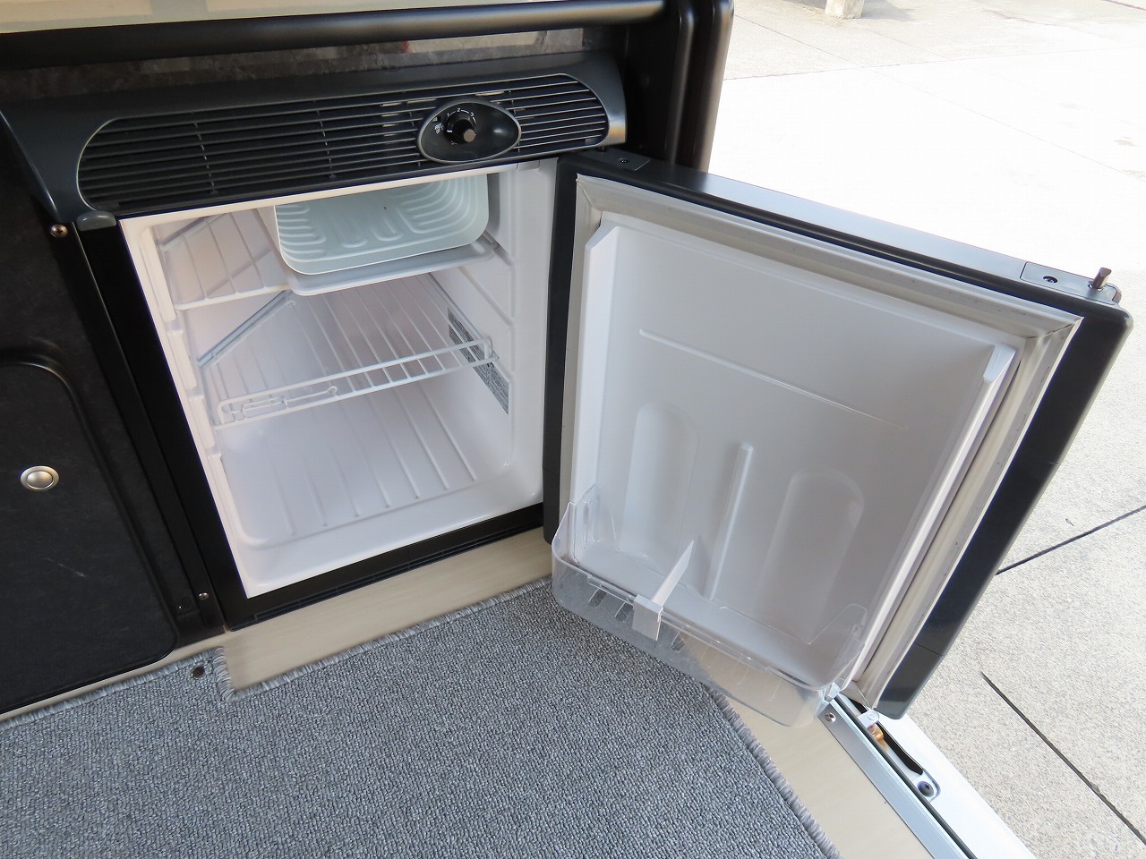 キャンピングカー バンコン ﾊｲｴｰｽ FOCS DS-Fｽﾀｲﾙ