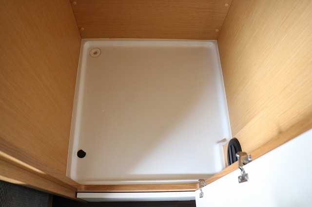 キャンピングカー バンコン ﾊｲｴｰｽ ﾄｲﾌｧｸﾄﾘｰ GTｸﾞﾗﾝﾃﾞ 4WD