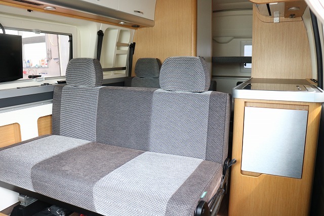 キャンピングカー バンコン ﾊｲｴｰｽ ﾄｲﾌｧｸﾄﾘｰ GTｸﾞﾗﾝﾃﾞ 4WD