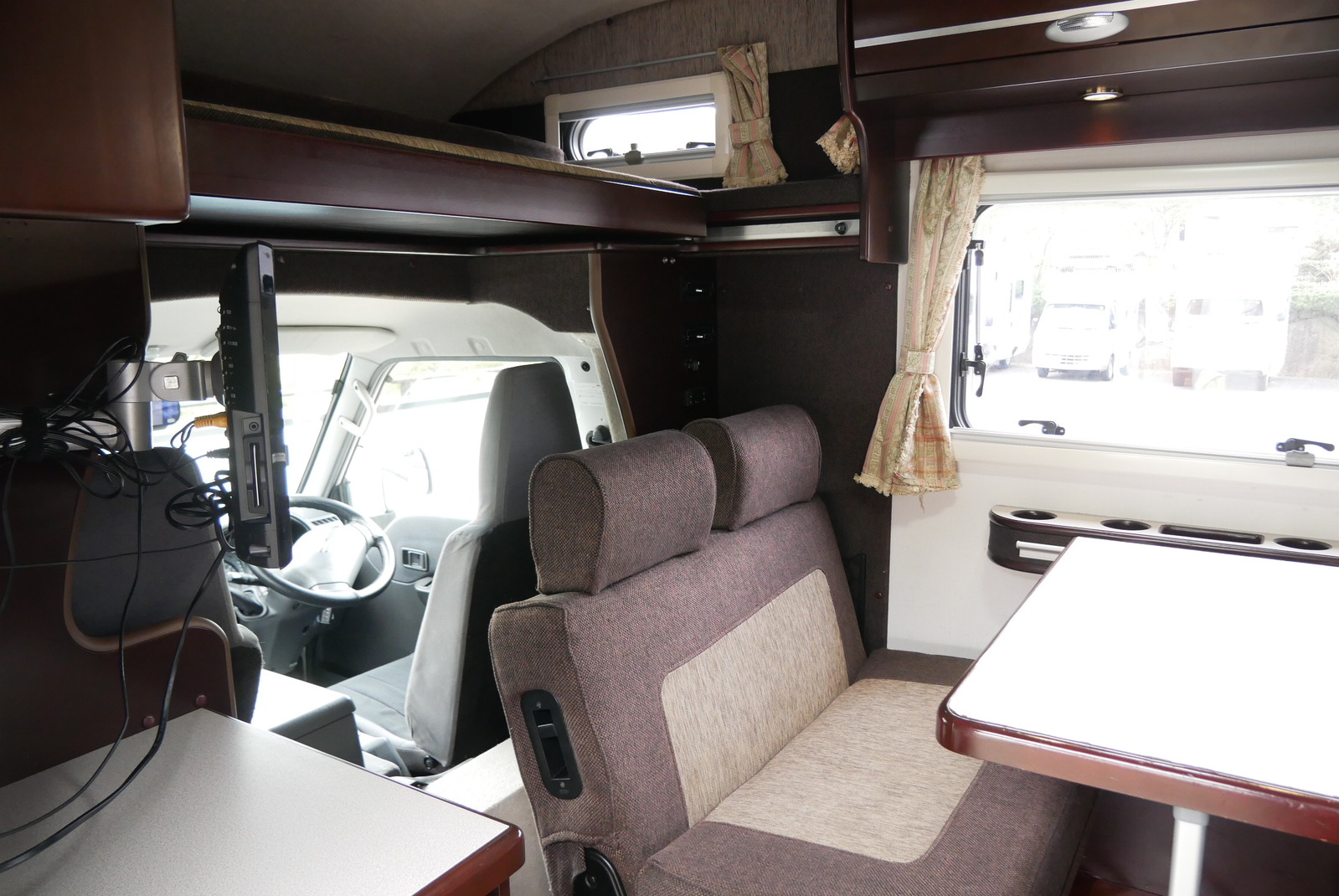 キャンピングカー キャブコン ﾊﾞﾈｯﾄ ﾅｯﾂRV ﾏｯｼｭ 家庭用ｴｱｺﾝ ﾘﾁｳﾑ