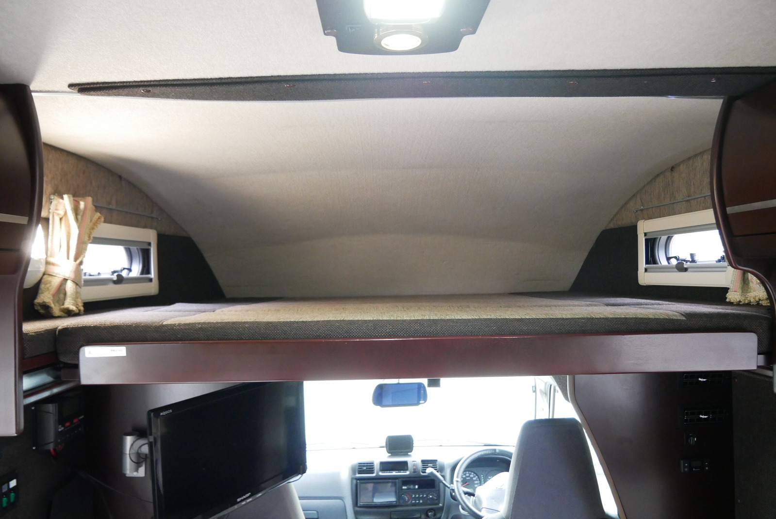 キャンピングカー キャブコン ﾊﾞﾈｯﾄ ﾅｯﾂRV ﾏｯｼｭ 家庭用ｴｱｺﾝ ﾘﾁｳﾑ