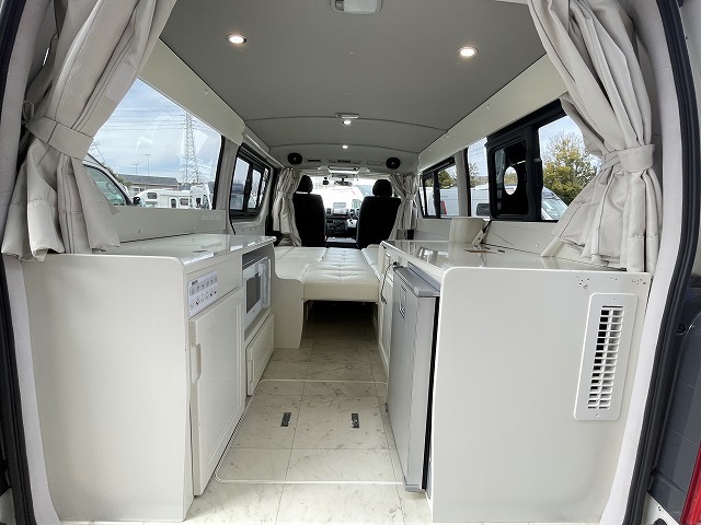 キャンピングカー バンコン ﾊｲｴｰｽ RVﾋﾞｯｸﾌｯﾄ ｽｳｨﾝｸﾞN4.7