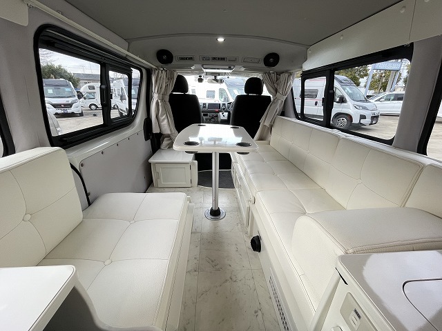 キャンピングカー バンコン ﾊｲｴｰｽ RVﾋﾞｯｸﾌｯﾄ ｽｳｨﾝｸﾞN4.7