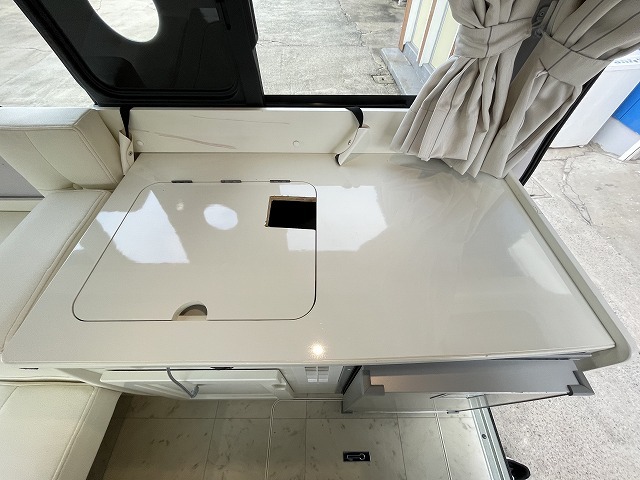 キャンピングカー バンコン ﾊｲｴｰｽ RVﾋﾞｯｸﾌｯﾄ ｽｳｨﾝｸﾞN4.7