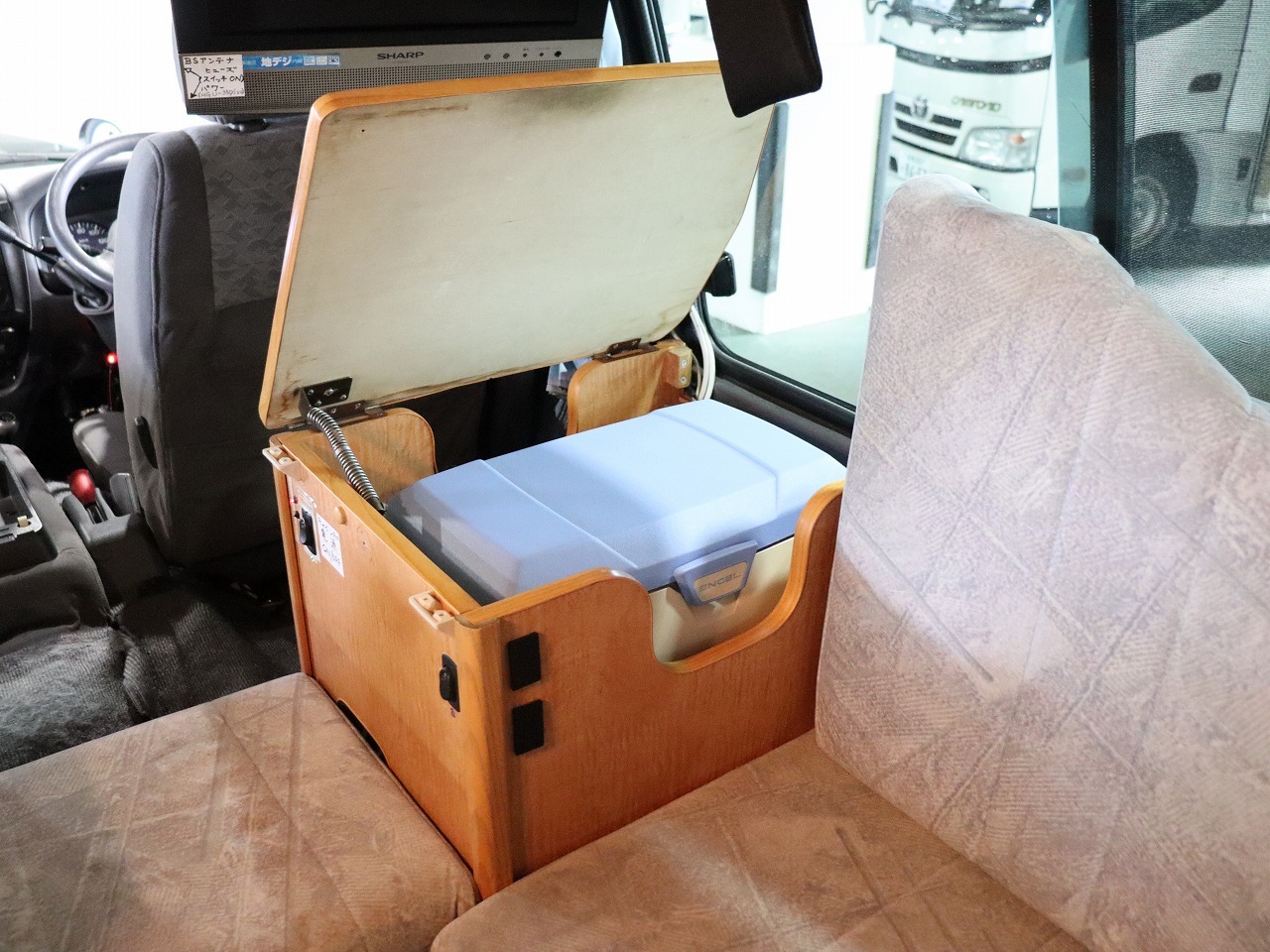 キャンピングカー バンコン ﾎﾞﾝｺﾞ ｷｬﾝﾋﾟﾝｸﾞｶｰ広島 ﾌﾟﾁ 4WD
