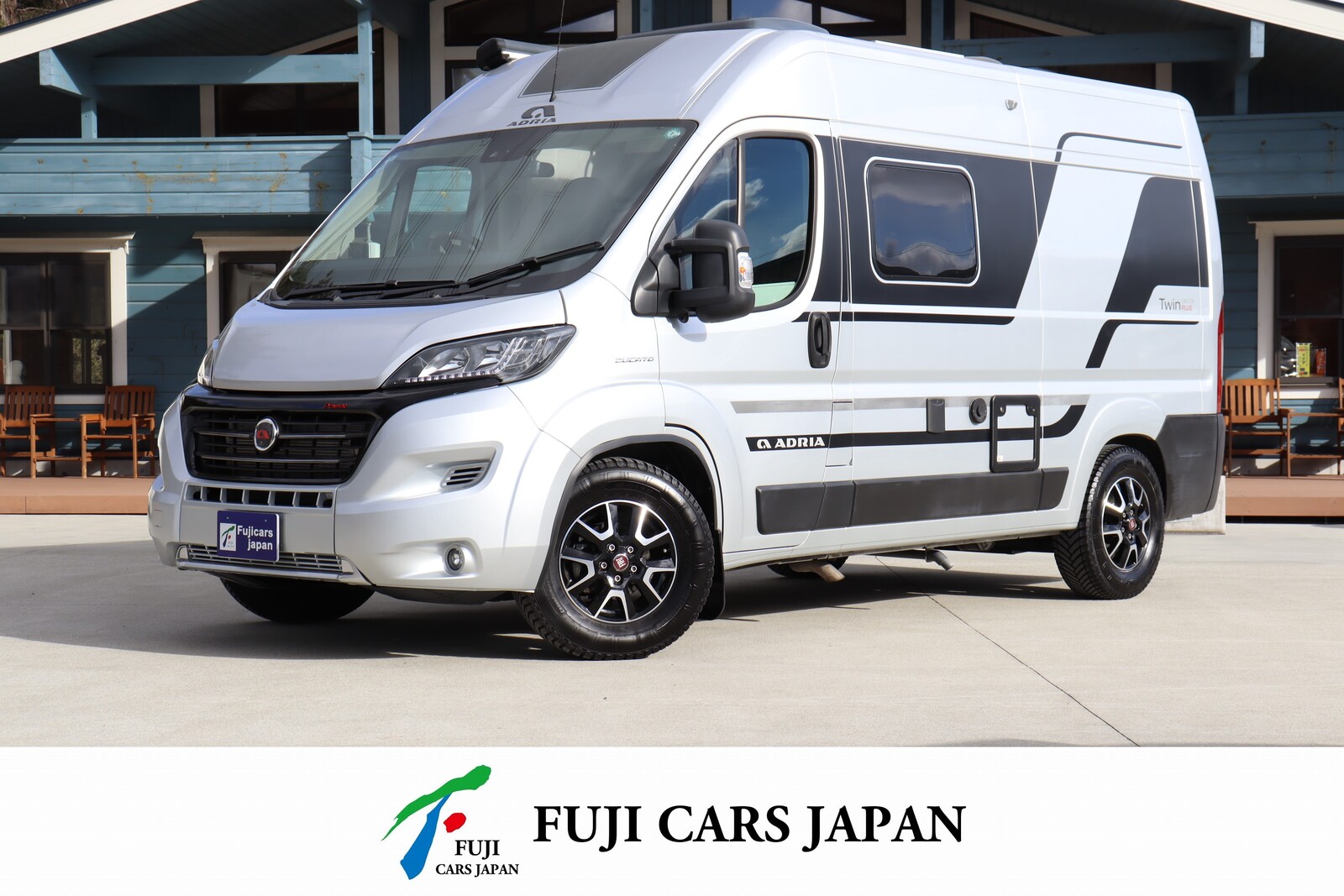 キャンピングカー バンコン デュカト アドリア ツイン540SPプラス 9AT