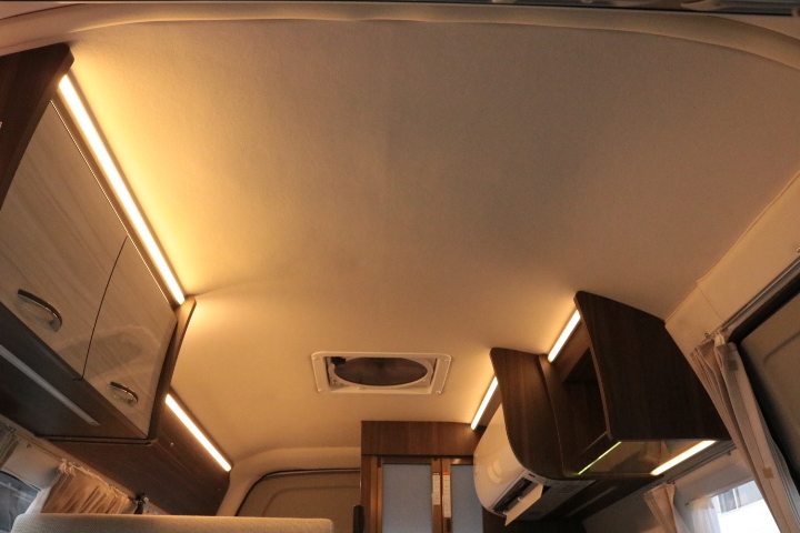 キャンピングカー バンコン ﾊｲｴｰｽ ﾚｸﾋﾞｨ ﾌｧｲﾌﾞｽﾀｰｾﾌﾟﾄ　FF