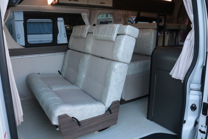 キャンピングカー バンコン ﾊｲｴｰｽ ﾚｸﾋﾞｨ ﾌｧｲﾌﾞｽﾀｰｾﾌﾟﾄ　FF