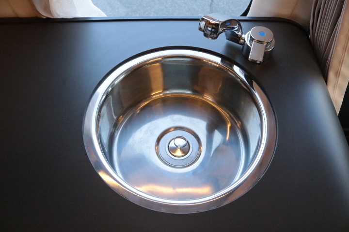 キャンピングカー バンコン ﾊｲｴｰｽ ﾚｸﾋﾞｨ ﾌｧｲﾌﾞｽﾀｰｾﾌﾟﾄ　FF