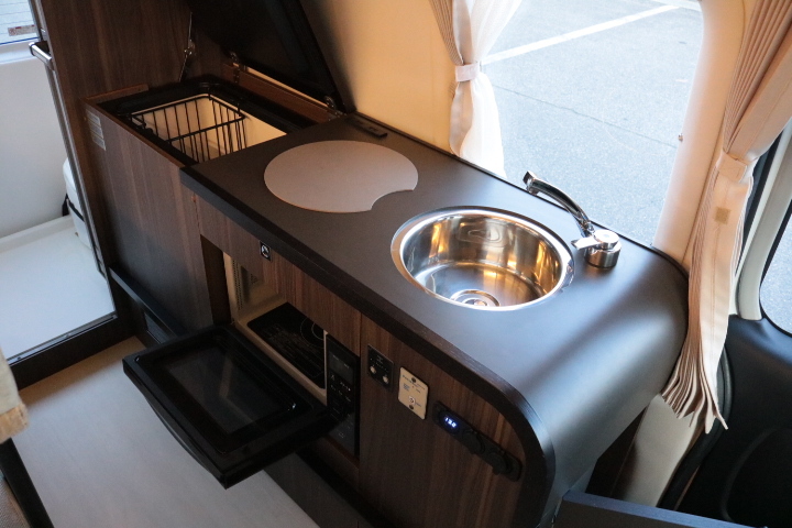 キャンピングカー バンコン ﾊｲｴｰｽ ﾚｸﾋﾞｨ ﾌｧｲﾌﾞｽﾀｰｾﾌﾟﾄ　FF