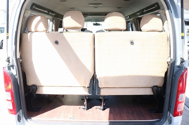 キャンピングカー バンコン ﾊｲｴｰｽ かｰいんてりあ高橋ﾘﾗｯｸｽﾜｺﾞﾝ 4WD