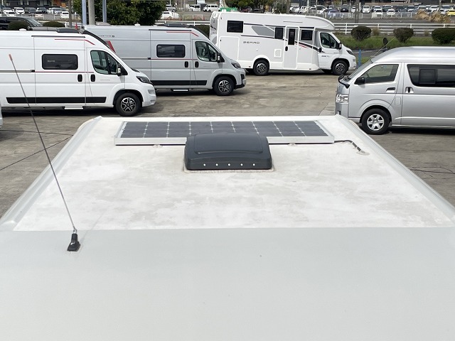 キャンピングカー キャブコン  ﾊｲｴｰｽ ﾌｧｰｽﾄｶｽﾀﾑ CG500 L-HOP