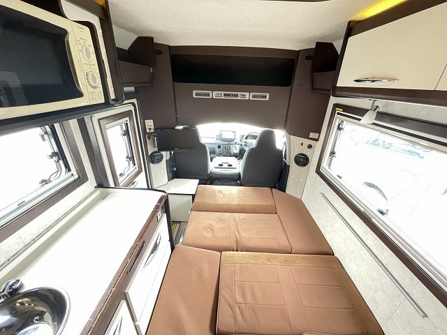 キャンピングカー キャブコン  ﾊｲｴｰｽ ﾌｧｰｽﾄｶｽﾀﾑ CG500 L-HOP