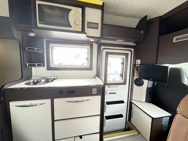 キャンピングカー キャブコン  ﾊｲｴｰｽ ﾌｧｰｽﾄｶｽﾀﾑ CG500 L-HOP