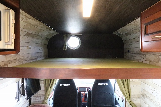 キャンピングカー キャブコン ﾀｳﾝｴｰｽ MYS ﾚｼﾞｽﾄﾛｱｳﾙ　4WD　家庭用AC