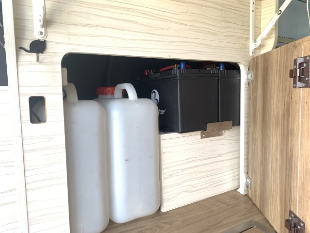 キャンピングカー バンコン ﾃｨﾋﾟｰ ﾄﾗｳﾞｫｲHJ200 4WD ﾜﾝｵｰﾅｰ