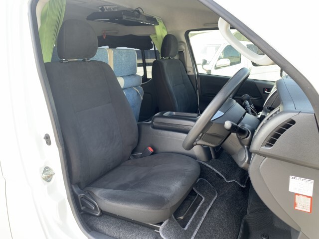 キャンピングカー バンコン ﾃｨﾋﾟｰ ﾄﾗｳﾞｫｲHJ200 4WD ﾜﾝｵｰﾅｰ