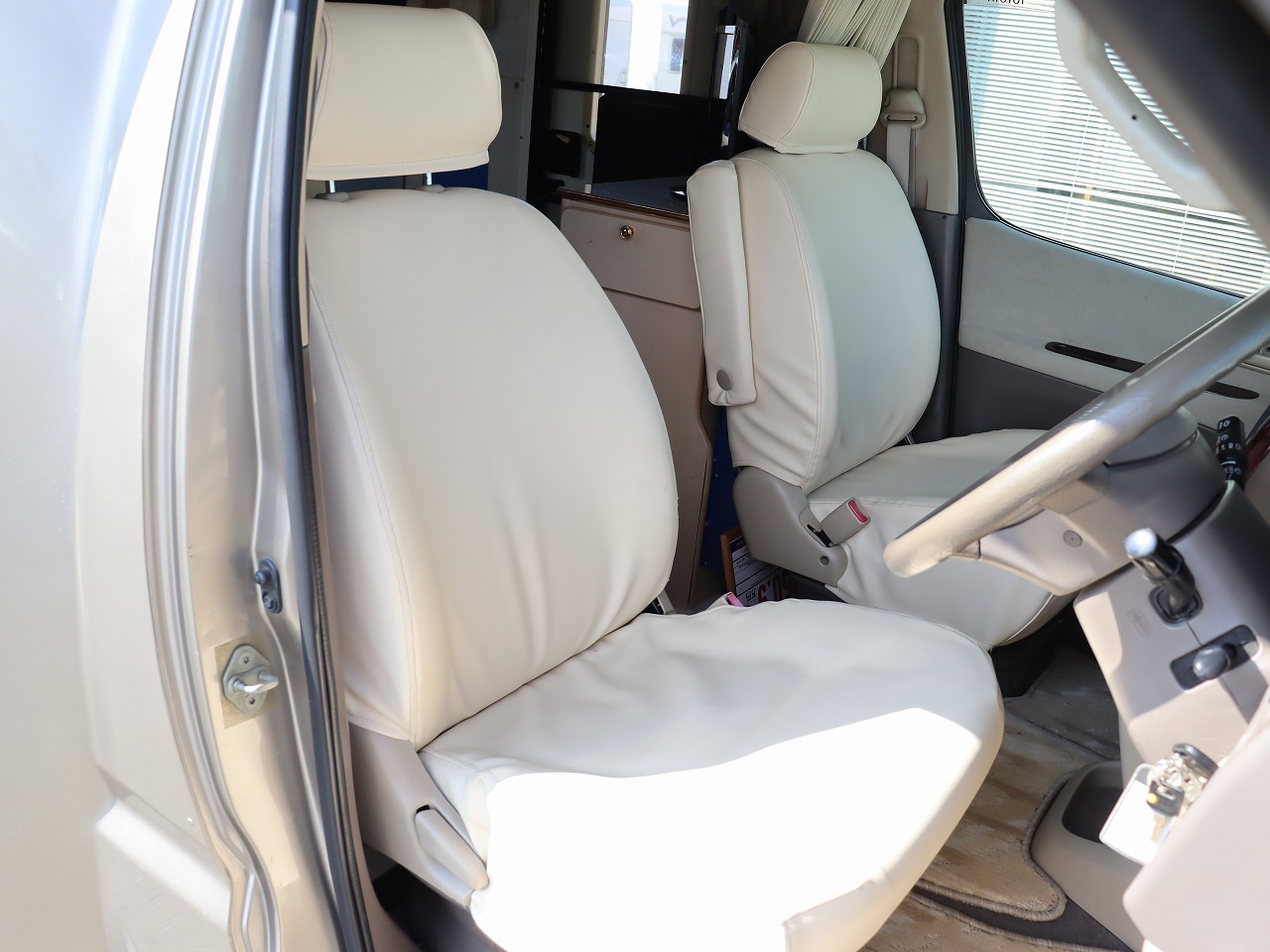 キャンピングカー キャブコン ｸﾞﾗﾝﾄﾞﾊｲｴｰｽ ｱﾈｯｸｽ ｴﾃﾞｨﾘﾊﾞﾃｨ4WD