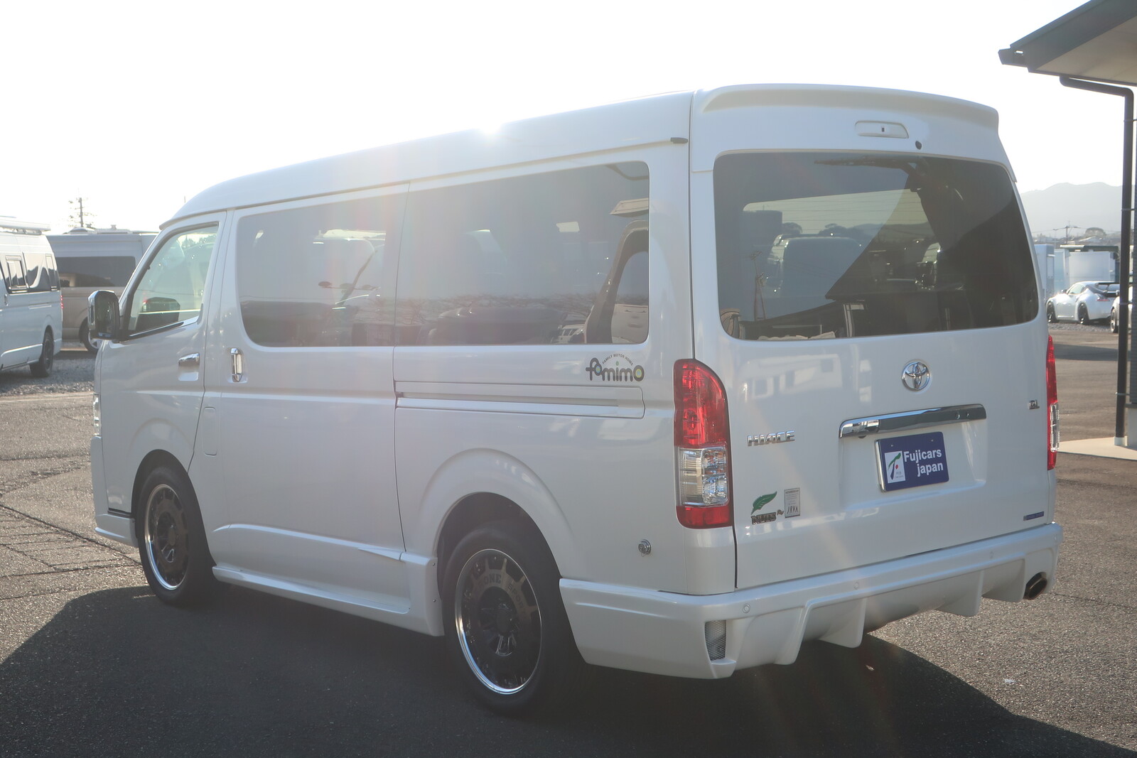 キャンピングカー バンコン ﾊｲｴｰｽ ﾅｯﾂRV ﾌｧﾐﾓ ﾀｲﾌﾟA