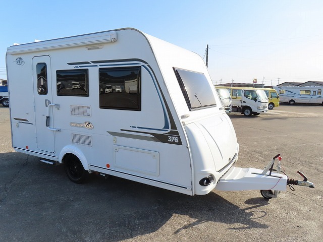 キャンピングカー トレーラー ﾄﾘｶﾞﾉ ｴﾒﾛｰﾄﾞ376Vｴﾃﾞｨｼｮﾝﾌﾟﾚﾐｱﾑ