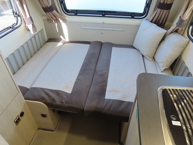 キャンピングカー トレーラー ﾄﾘｶﾞﾉ ｴﾒﾛｰﾄﾞ376Vｴﾃﾞｨｼｮﾝﾌﾟﾚﾐｱﾑ