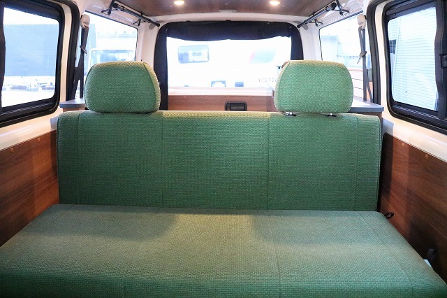 キャンピングカー バンコン ﾊｲｴｰｽ ﾄｲﾌｧｸﾄﾘｰ ｸﾞﾘｰﾝﾊﾞﾃﾞｨ 4WD