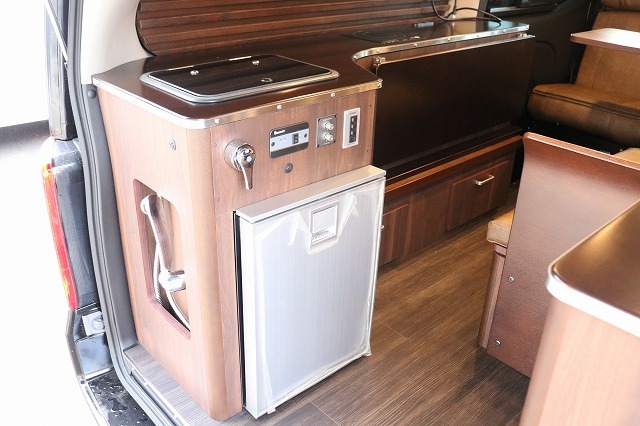 キャンピングカー バンコン ｷｬﾗﾊﾞﾝ ｵｰﾛﾗｴｸｽｸﾙｰｼﾌﾞｱｰﾁｻﾞﾝ　4WD