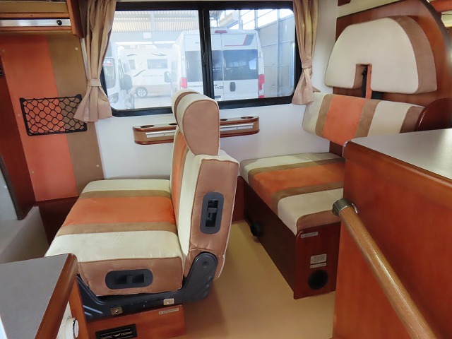 キャンピングカー キャブコン ﾊﾞﾈｯﾄ ﾅｯﾂRV ﾏｯｼｭ ﾀｲﾌﾟW FFﾋｰﾀｰ