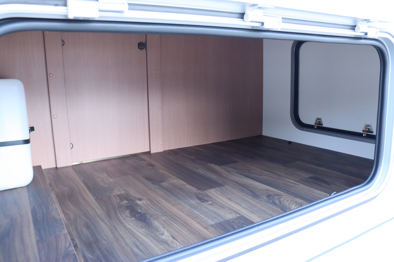 キャンピングカー キャブコン ｶﾑﾛｰﾄﾞﾌｼﾞｶｰｽﾞｼﾞｬﾊﾟﾝNovaﾀｲﾌﾟR新車