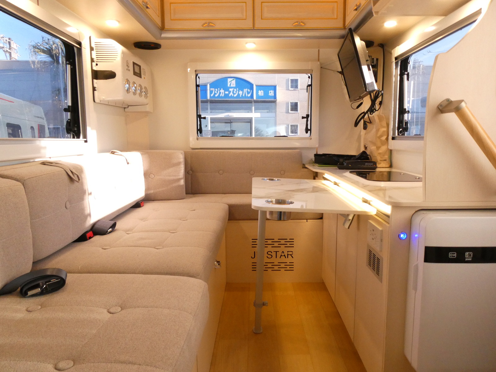 キャンピングカー 軽キャンパー JPｽﾀｰ　ﾊｯﾋﾟｰ1+　4WD　DCｸｰﾗｰ　ﾘﾁｳﾑ