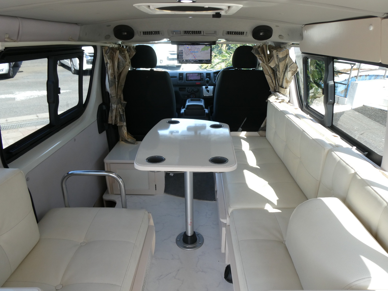 キャンピングカー バンコン RVﾋﾞｯｸﾌｯﾄ　ｽｳｨﾝｸﾞN4.7　FF　ｵｰﾆﾝｸﾞ