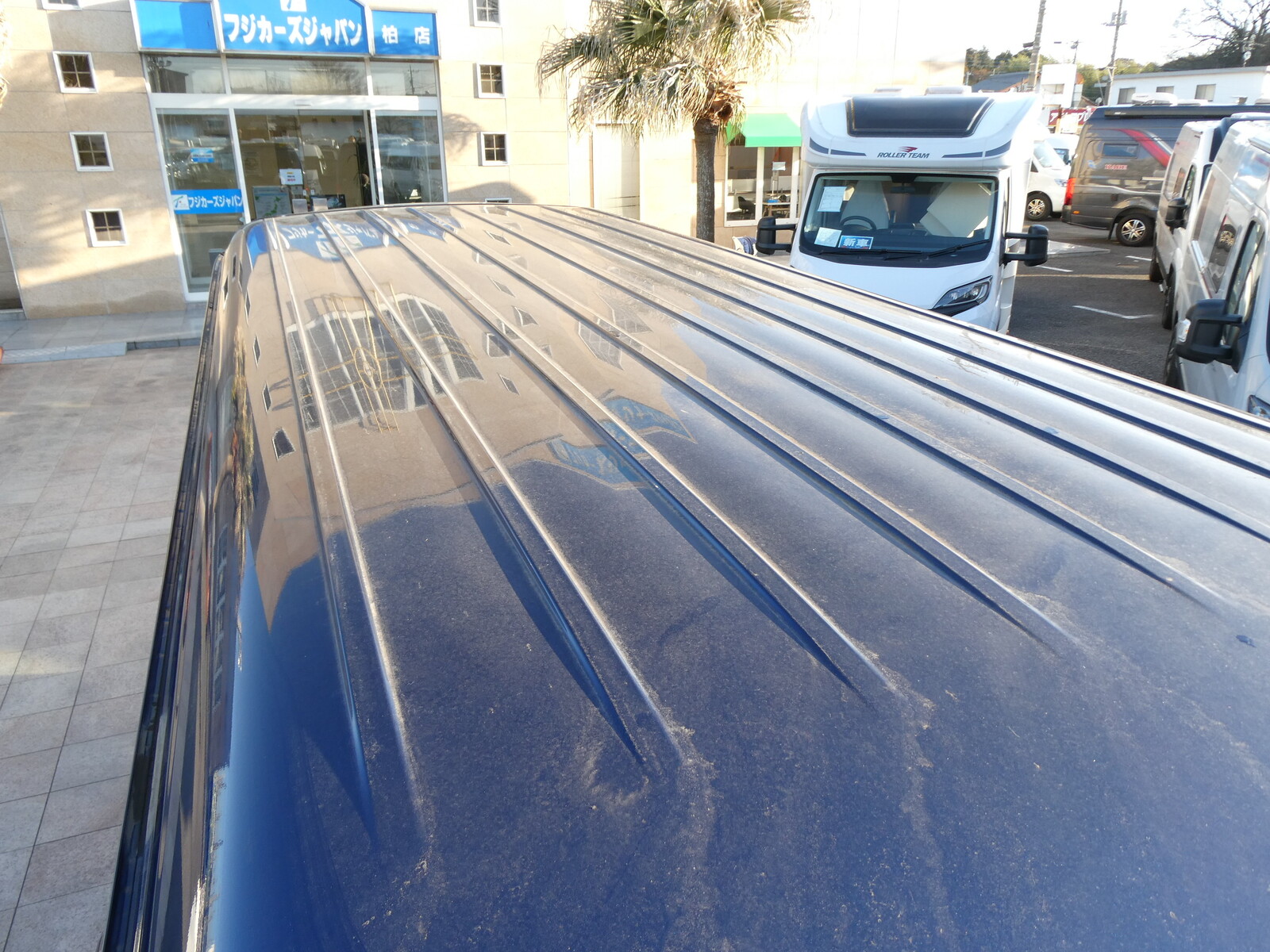 キャンピングカー バンコン ﾅｯﾂRV　ﾗﾃﾞｨｯｼｭ　4WD　FF　ﾘﾁｳﾑBT