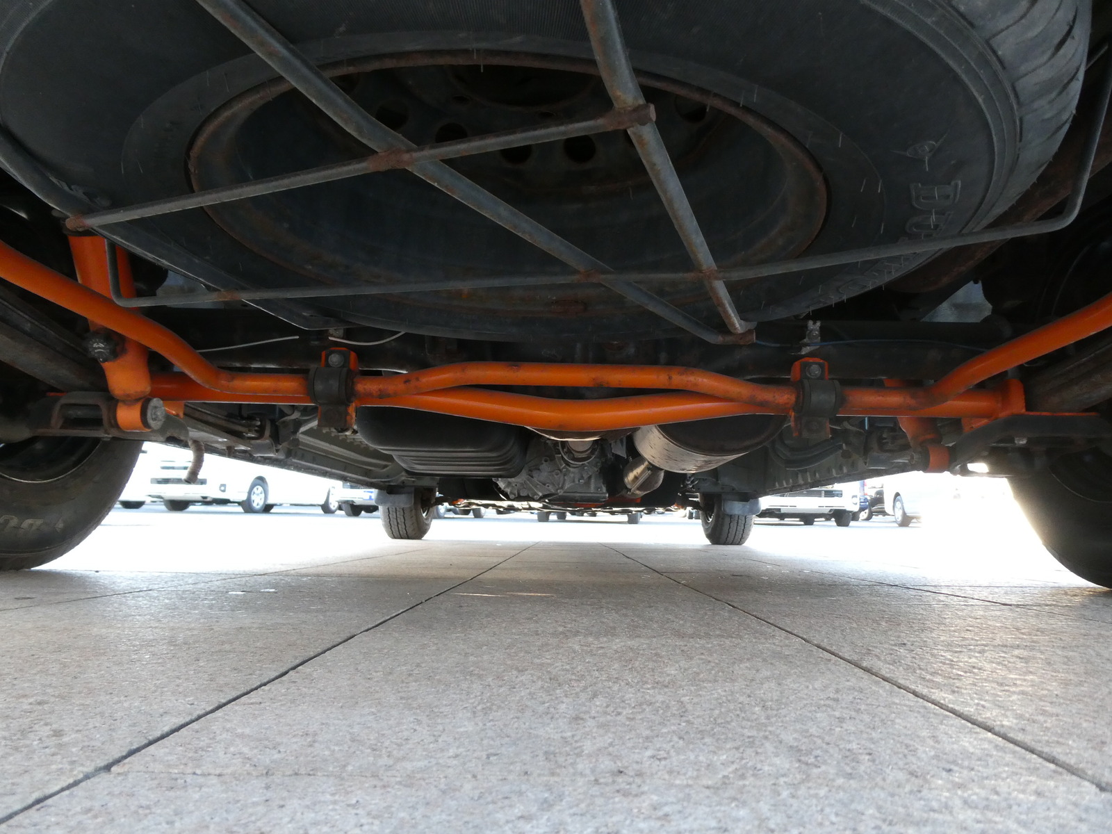 キャンピングカー バンコン ﾅｯﾂRV　ﾗﾃﾞｨｯｼｭ　4WD　FF　ﾘﾁｳﾑBT