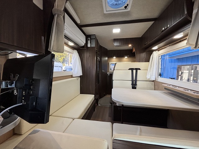 キャンピングカー キャブコン ｶﾑﾛｰﾄﾞ ﾊﾞﾝﾃｯｸ ｺﾙﾄﾞﾘｰﾌﾞｽ 4WD