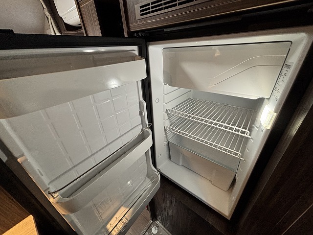 キャンピングカー キャブコン ｶﾑﾛｰﾄﾞ ﾊﾞﾝﾃｯｸ ｺﾙﾄﾞﾘｰﾌﾞｽ 4WD