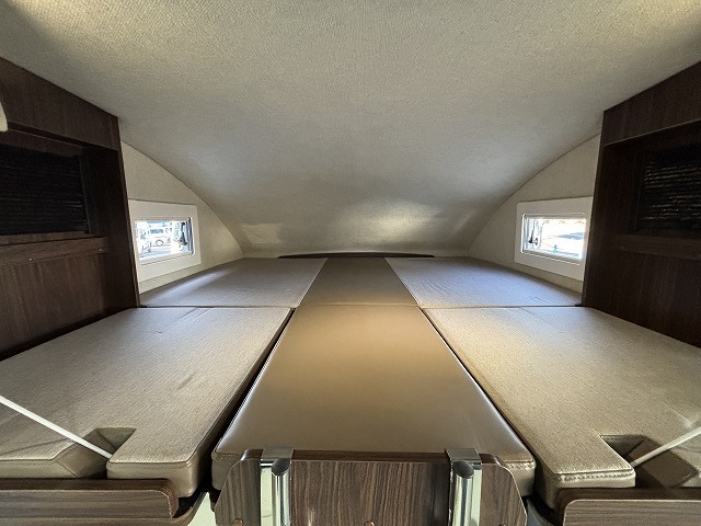 キャンピングカー キャブコン ｶﾑﾛｰﾄﾞ ﾊﾞﾝﾃｯｸ ｺﾙﾄﾞﾘｰﾌﾞｽ 4WD