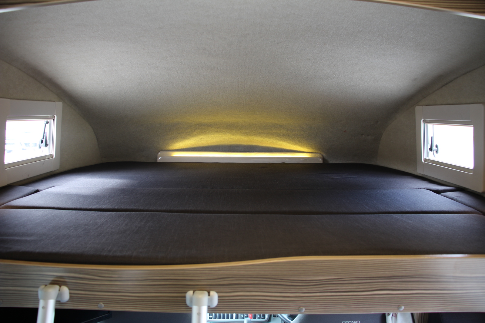 キャンピングカー キャブコン ｶﾑﾛｰﾄﾞ ﾊﾞﾝﾃｯｸ ｼﾞﾙ520 家ｴｱｺﾝ 4WD