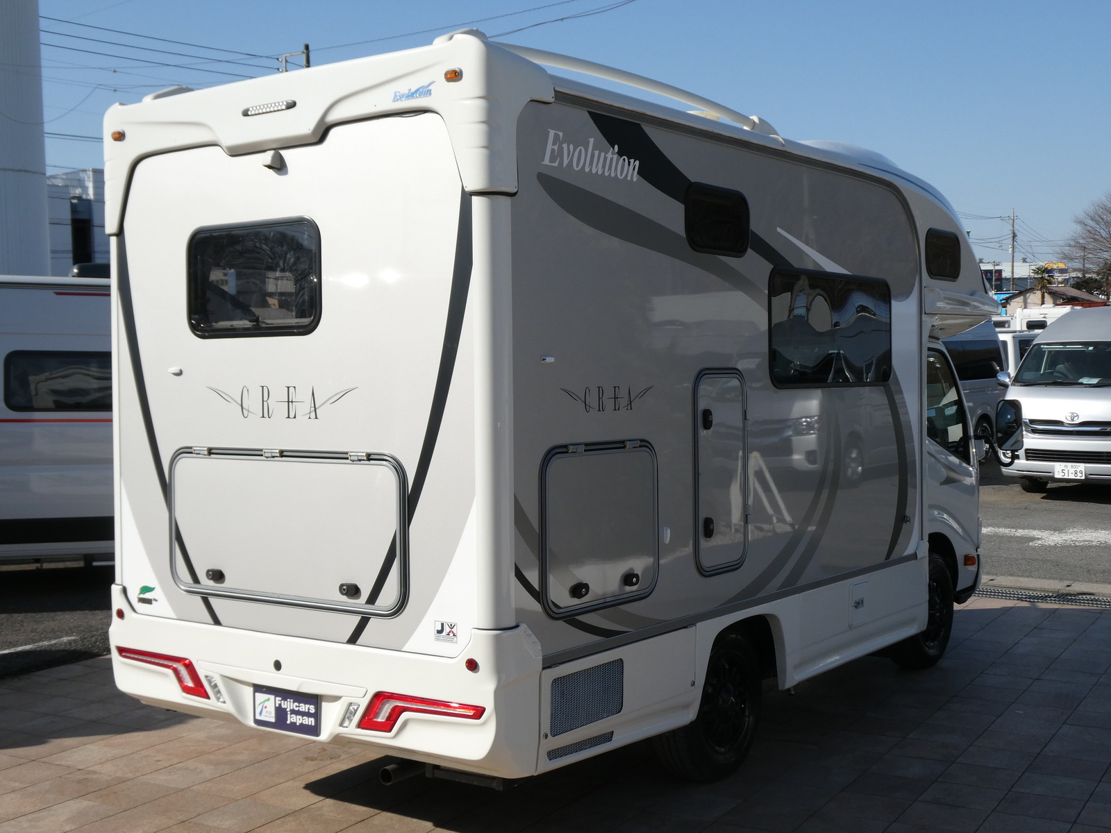 キャンピングカー キャブコン ﾅｯﾂRV　ｸﾚｱ　5.3W　ｴﾎﾞﾘｭｰｼｮﾝ　4WD