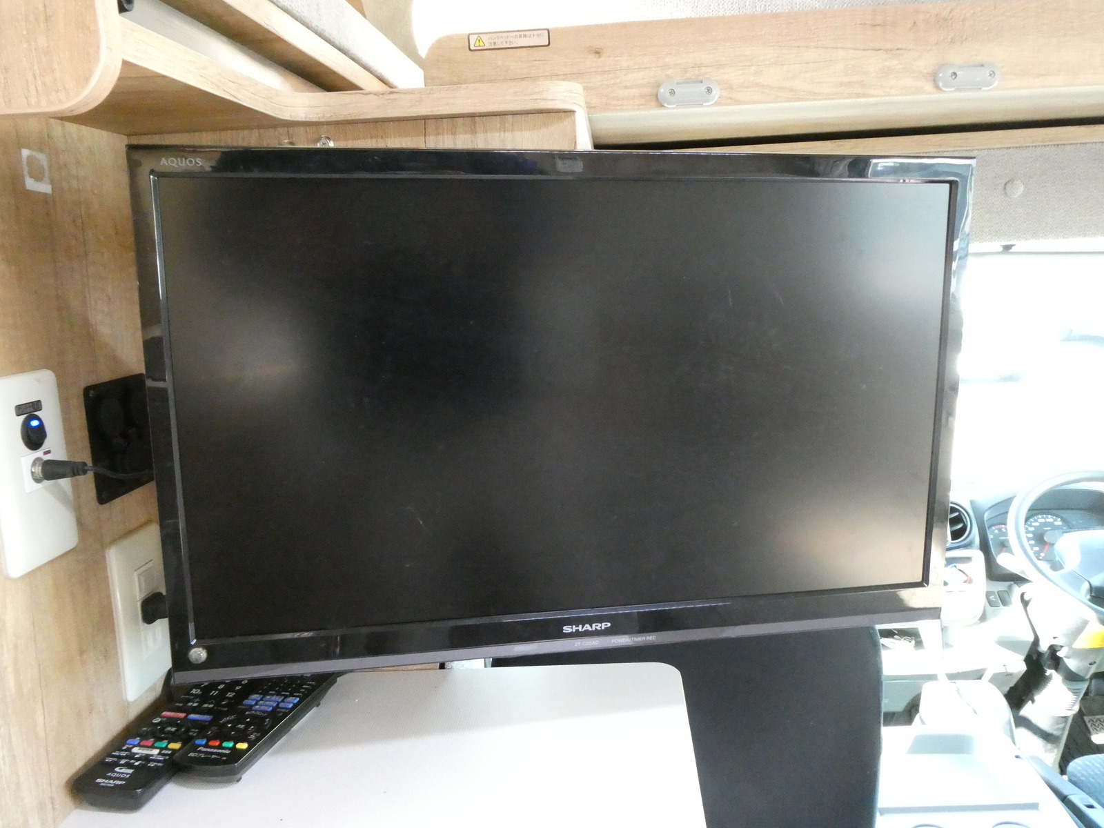 キャンピングカー キャブコン ﾅｯﾂRV　ｸﾚｱ　5.3W　ｴﾎﾞﾘｭｰｼｮﾝ　4WD