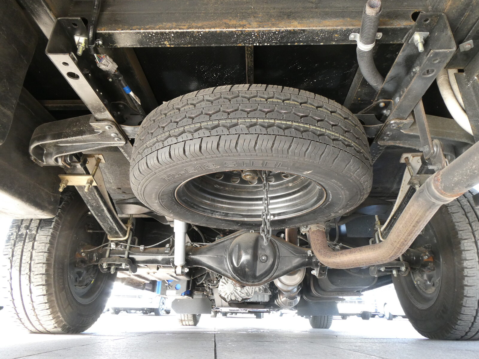 キャンピングカー キャブコン ﾅｯﾂRV　ｸﾚｱ　5.3W　ｴﾎﾞﾘｭｰｼｮﾝ　4WD