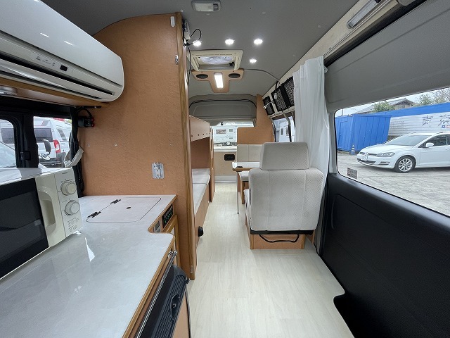 キャンピングカー バンコン ﾊｲｴｰｽ OMC 銀河 家庭用ｴｱｺﾝ ﾘﾁｳﾑ