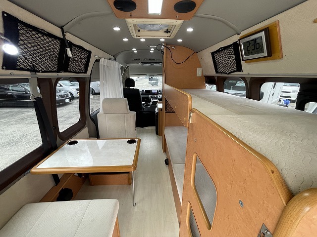 キャンピングカー バンコン ﾊｲｴｰｽ OMC 銀河 家庭用ｴｱｺﾝ ﾘﾁｳﾑ