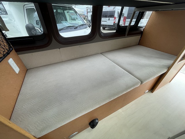 キャンピングカー バンコン ﾊｲｴｰｽ OMC 銀河 家庭用ｴｱｺﾝ ﾘﾁｳﾑ