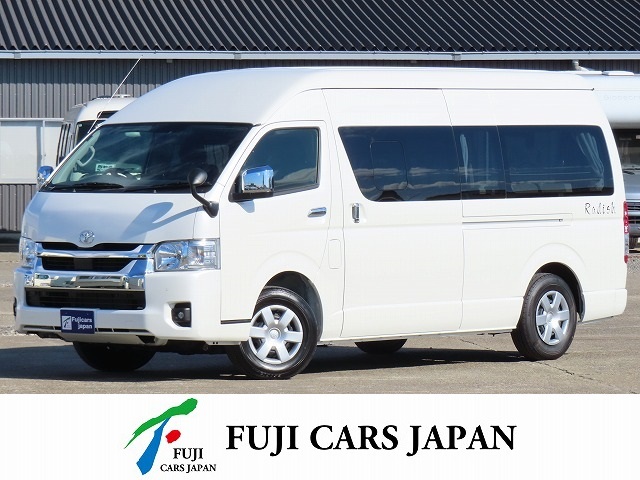 キャンピングカー バンコン ハイエース ナッツRV ラディッシュ 4WD