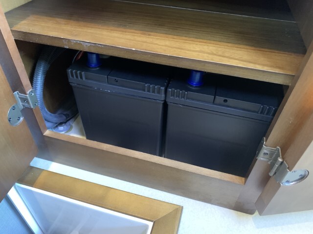 キャンピングカー キャブコン AtoZ ｱﾐﾃｨﾎﾟﾙﾄ 1500Wｲﾝﾊﾞｰﾀｰ