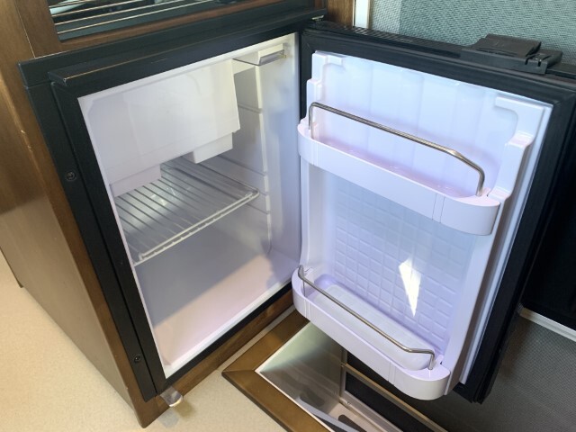 キャンピングカー キャブコン AtoZ ｱﾐﾃｨﾎﾟﾙﾄ 1500Wｲﾝﾊﾞｰﾀｰ