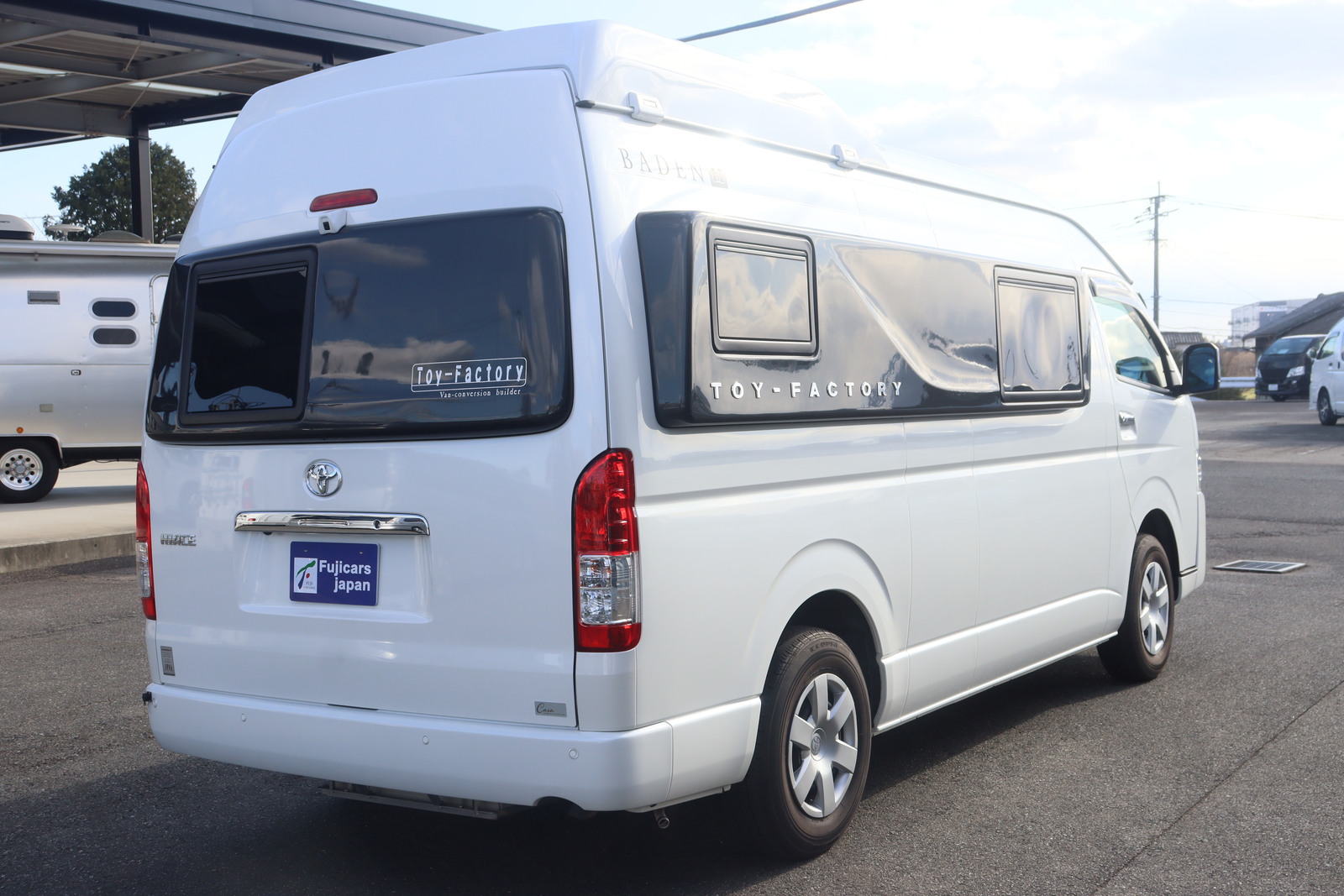 キャンピングカー バンコン ﾊｲｴｰｽ ﾄｲﾌｧｸﾄﾘｰ ﾊﾞｰﾃﾞﾝｸﾞﾗﾝﾃﾞｶｰｻ