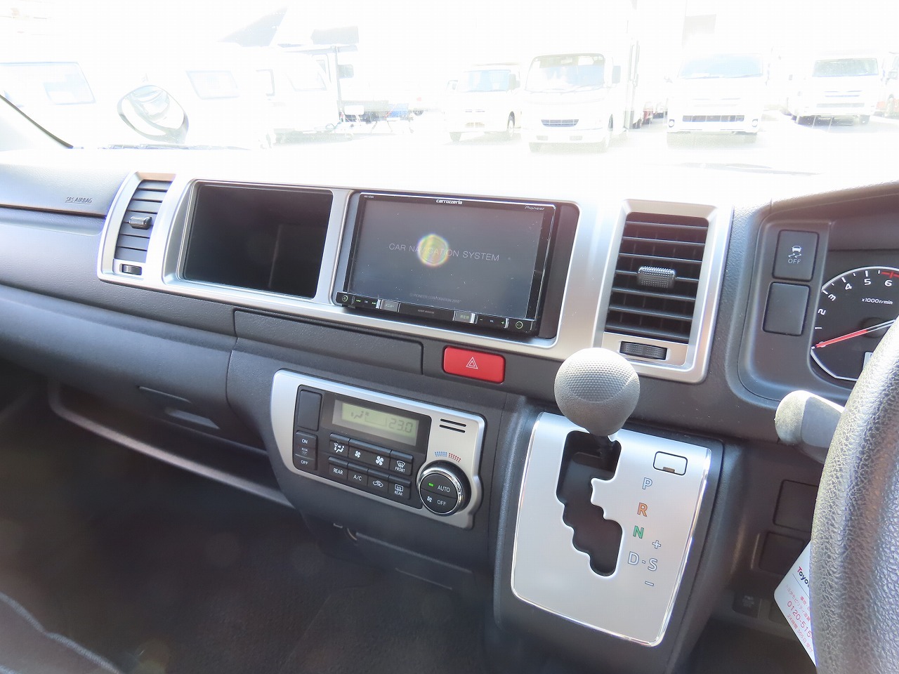 キャンピングカー バンコン ﾊｲｴｰｽ FOCS DS-Lｽﾀｲﾙ