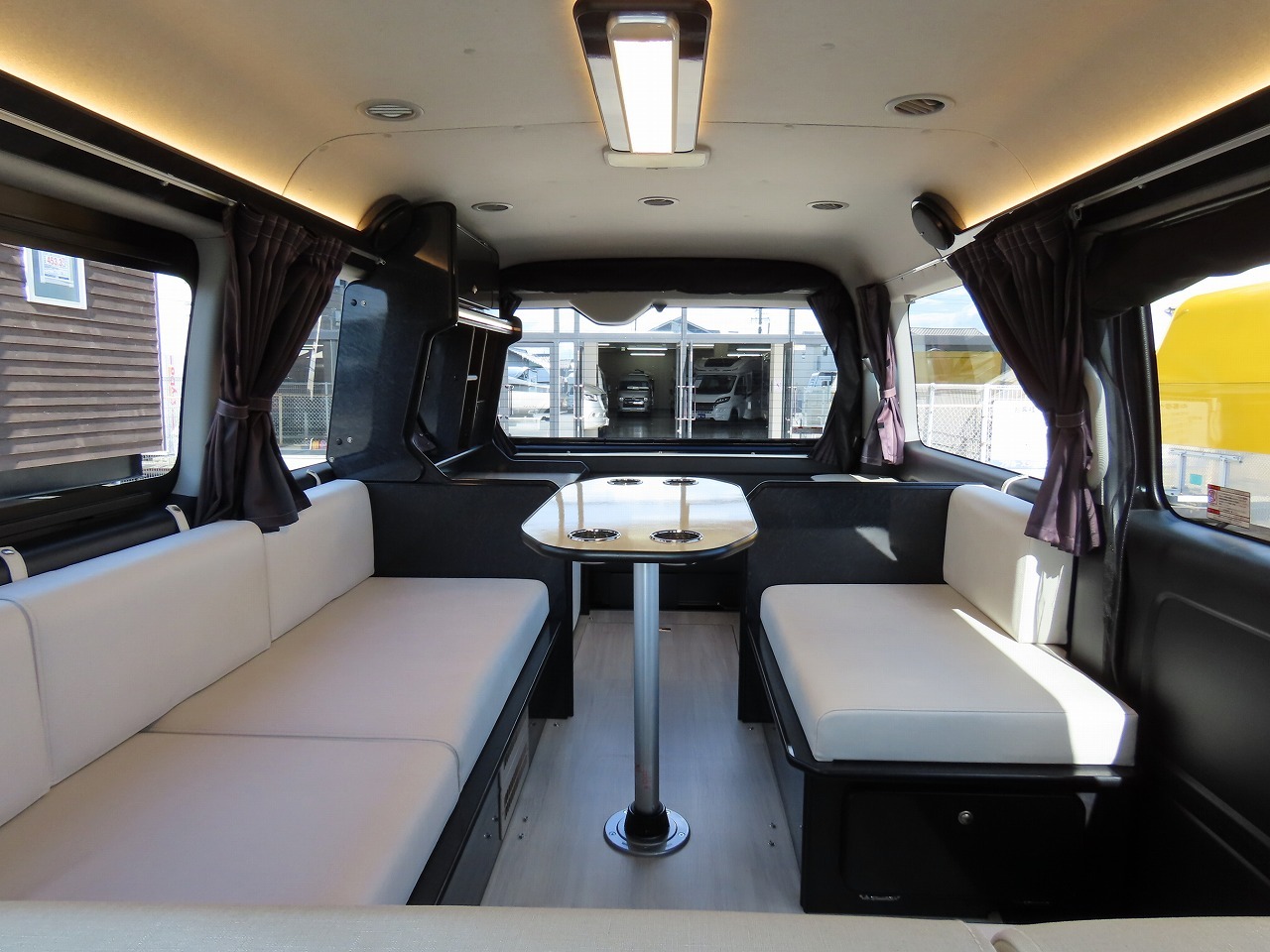 キャンピングカー バンコン ﾊｲｴｰｽ FOCS DS-Lｽﾀｲﾙ