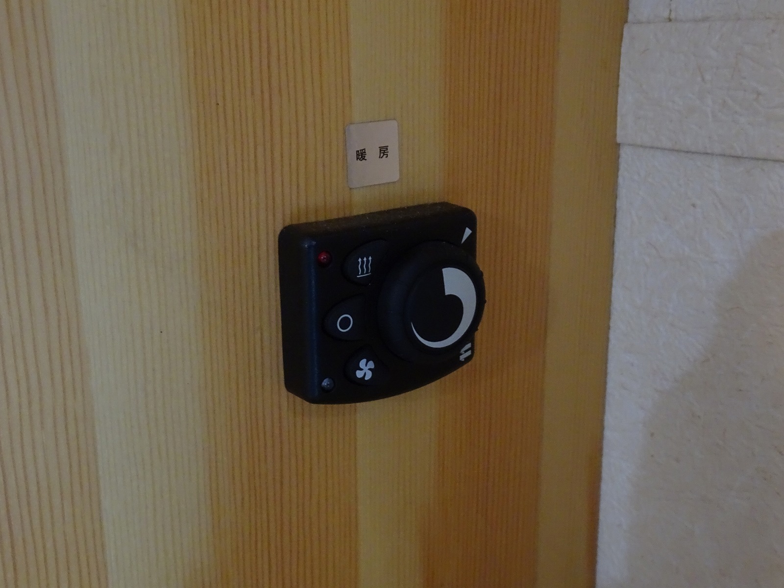 キャンピングカー キャブコン ﾎﾞﾝｺﾞ AtoZ ｱﾐﾃｨ D-TB 4WD 5MT